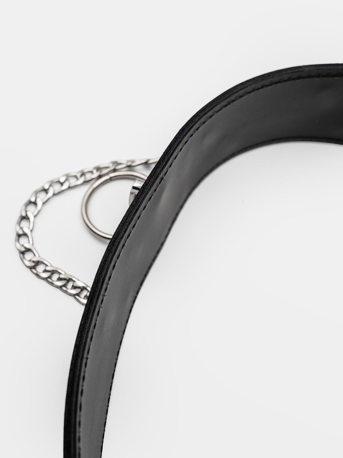 Nightbound Leather Belt With Chains