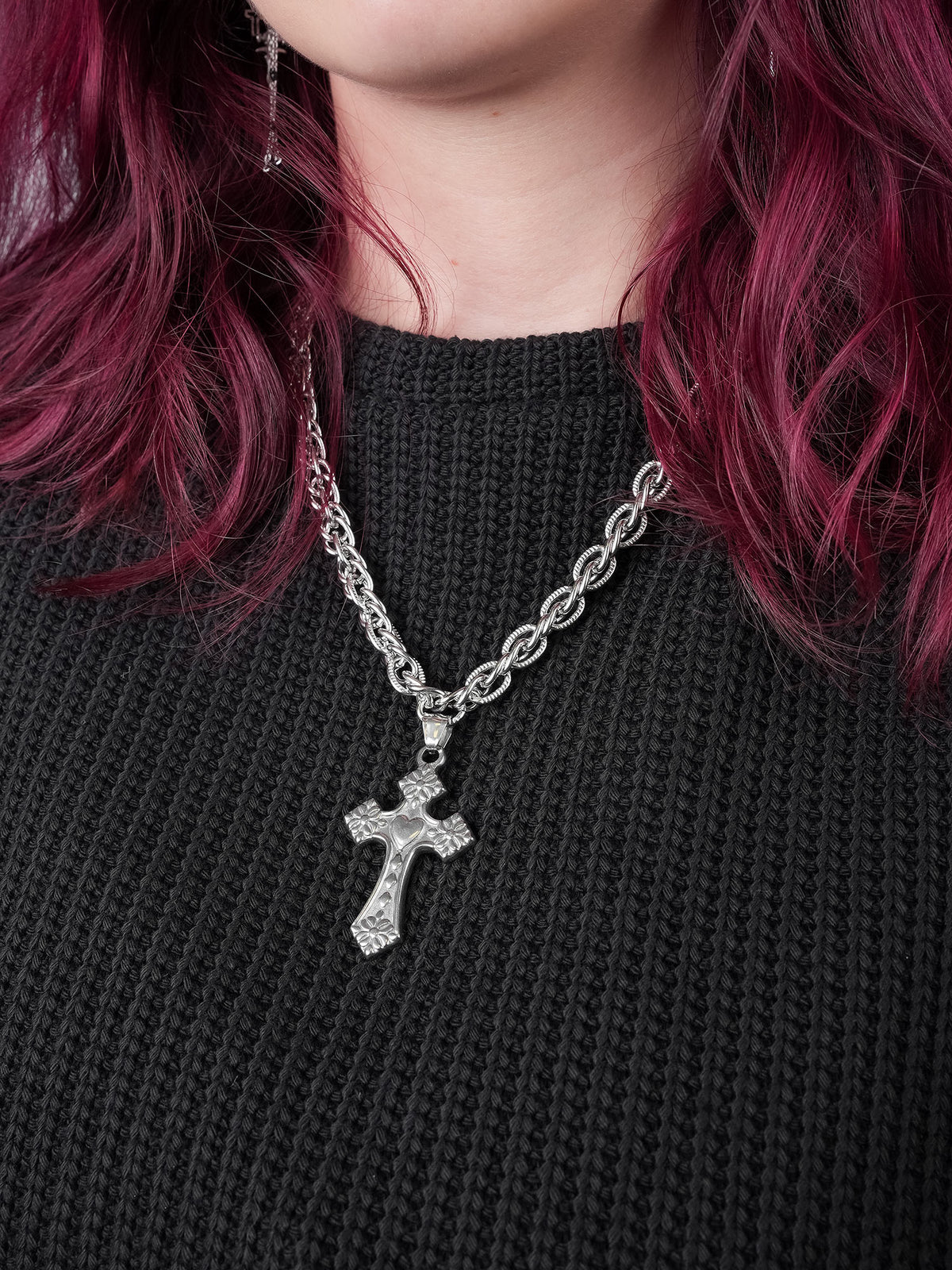 Naszyjnik z krzyżem Crucifix