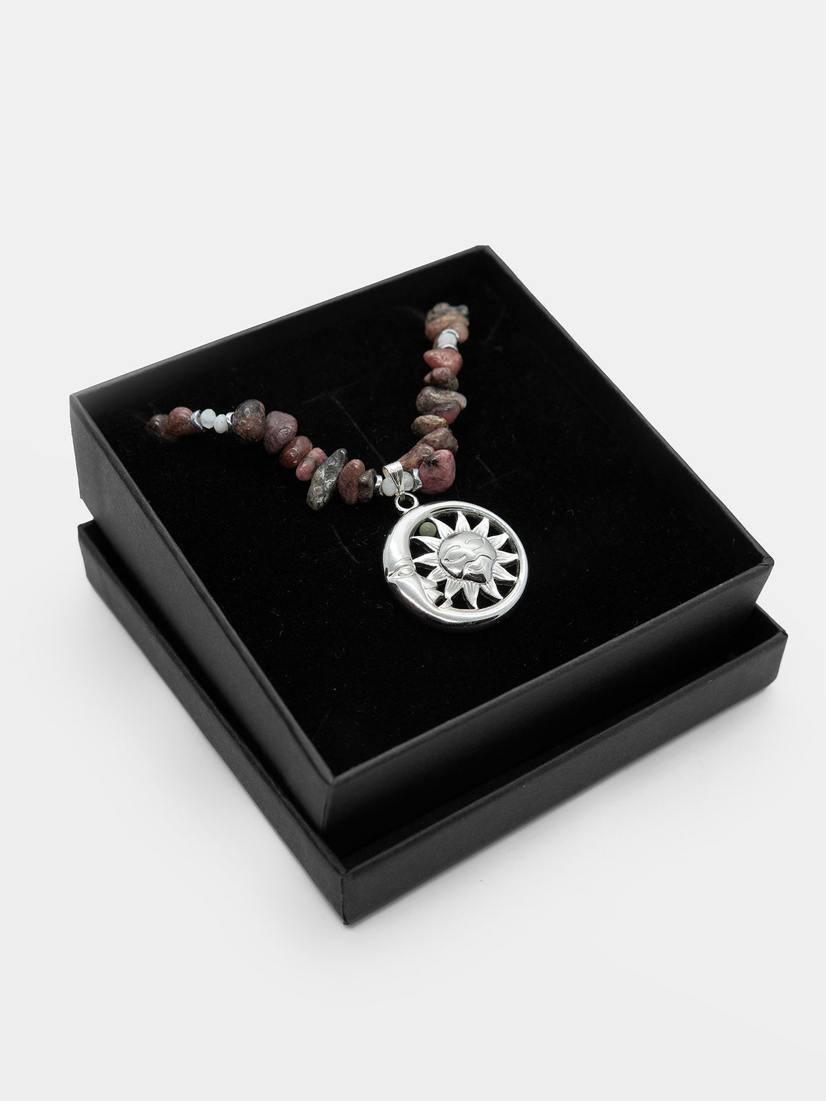 Miraith Gemstone Choker 