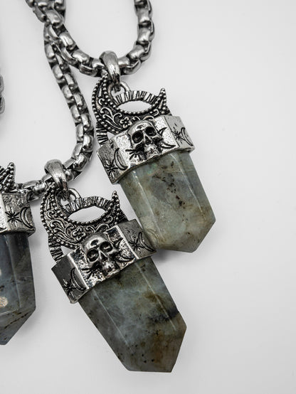 Crownfall Labradorite Necklace