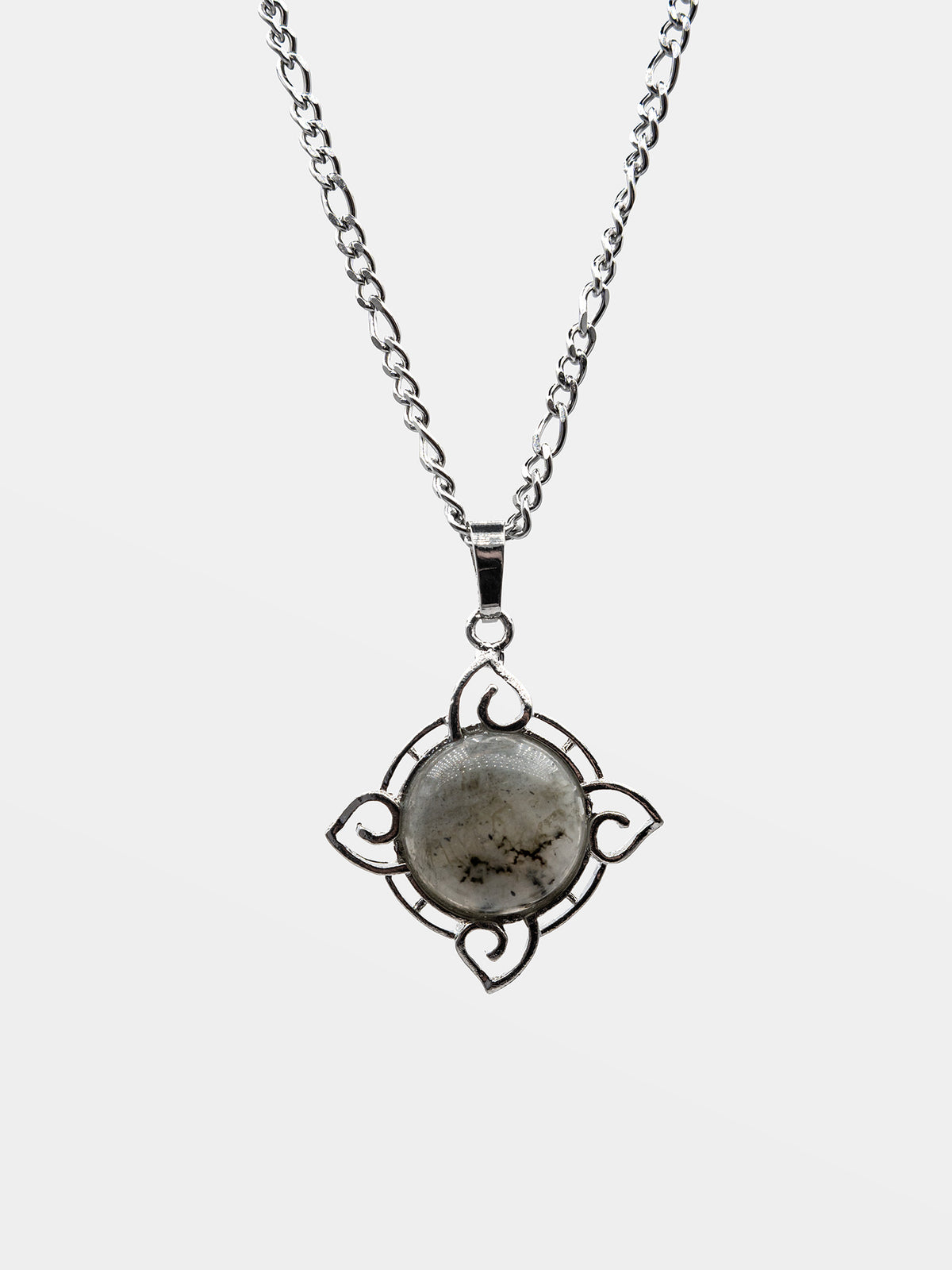  Faela Labradorite Necklace