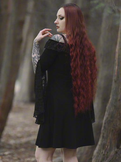 Sukienka z koronkowymi rękawami Enchantress