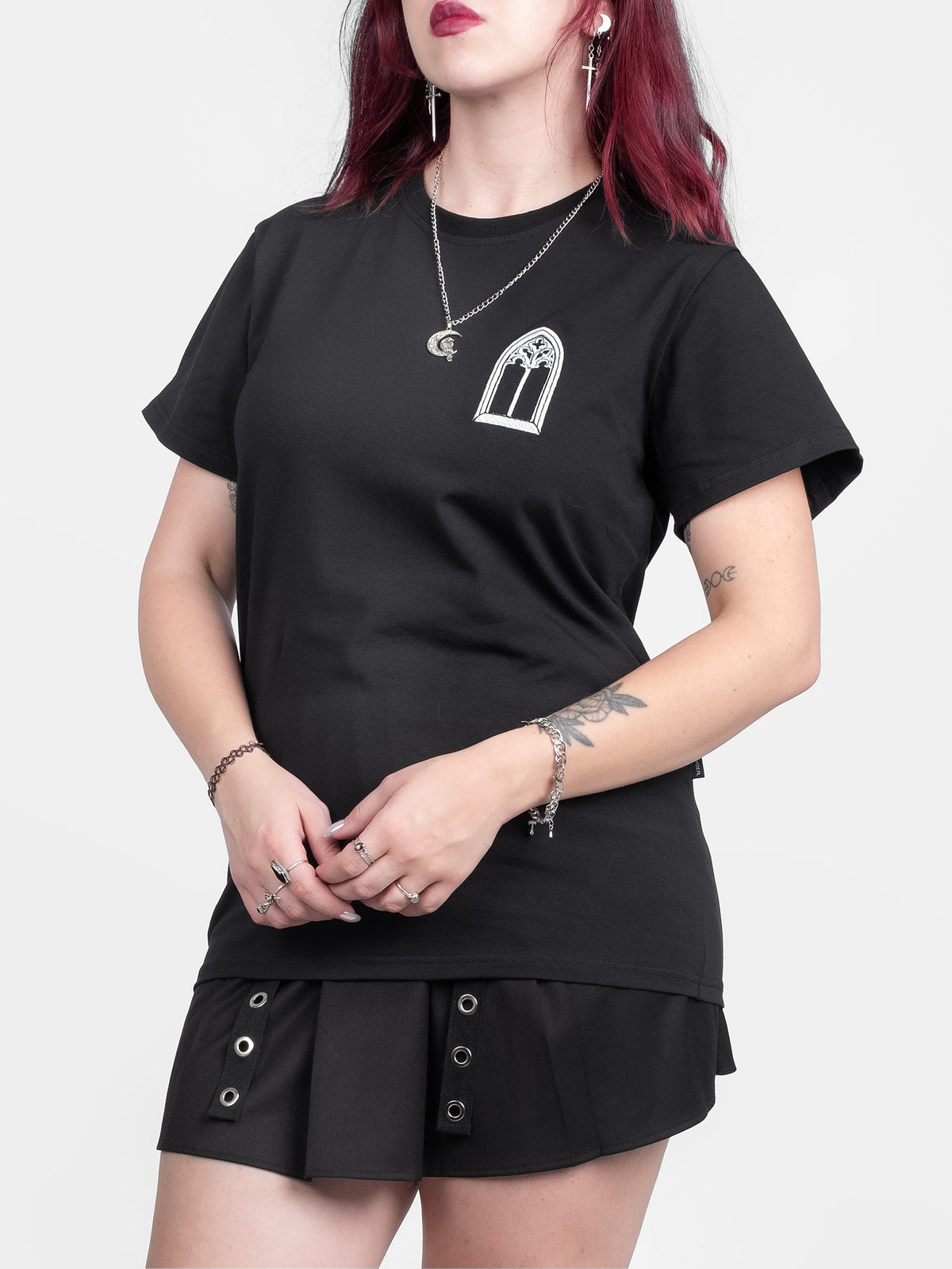 T-shirt z haftem Cathedral