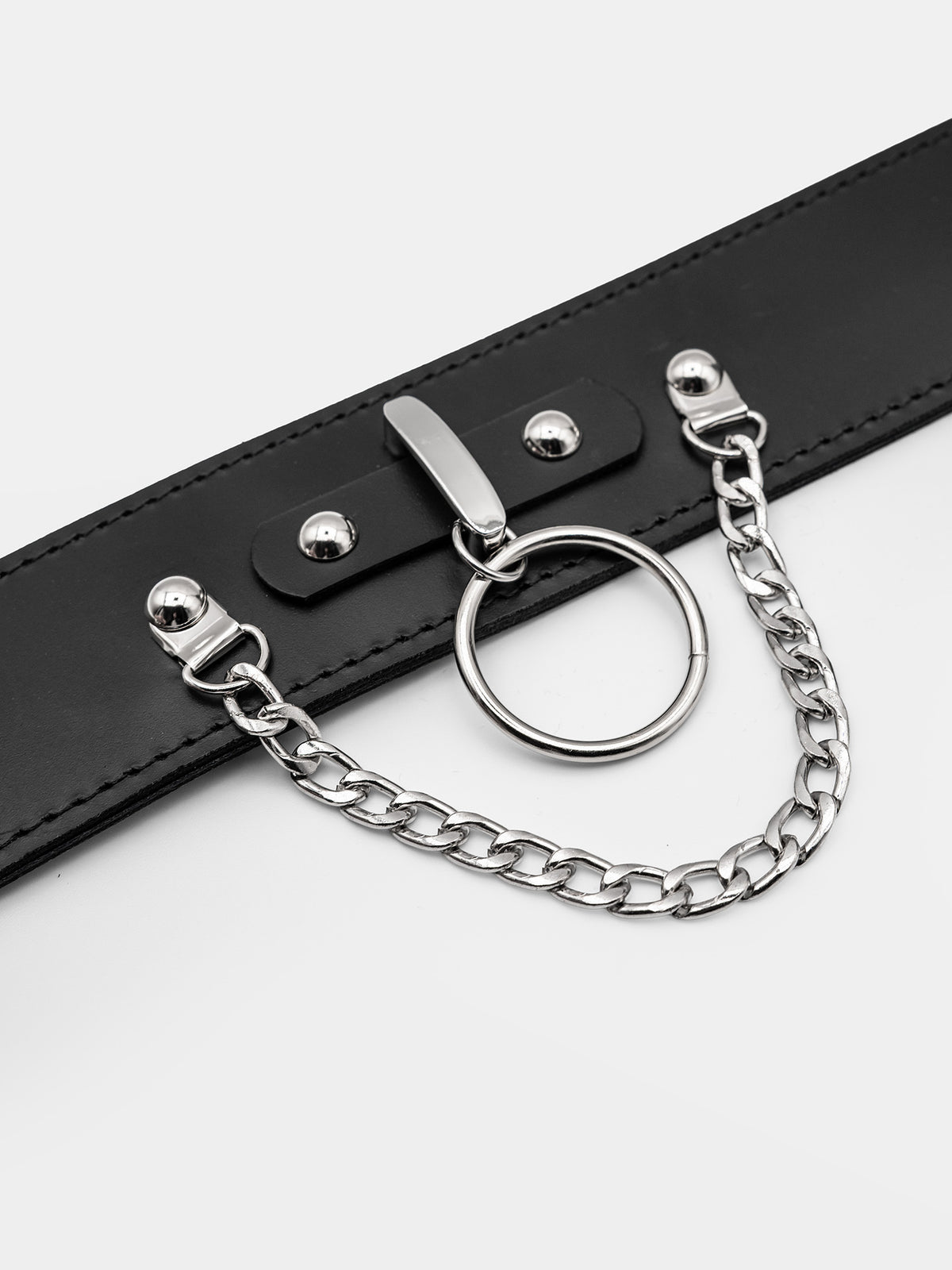 Nightbound Leather Belt With Chains