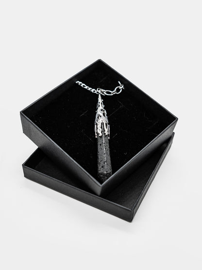 Naszyjnik z kamieniem lawy Cathedral