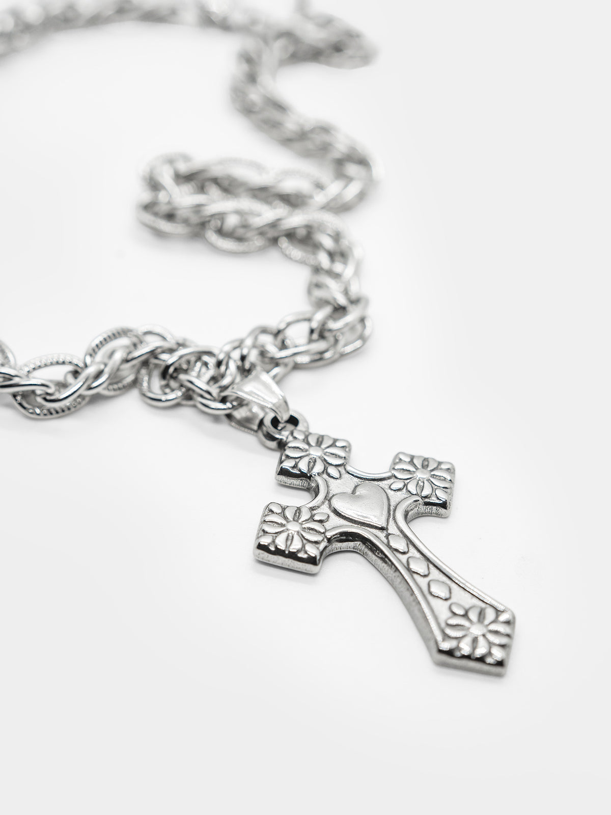Naszyjnik z krzyżem Crucifix