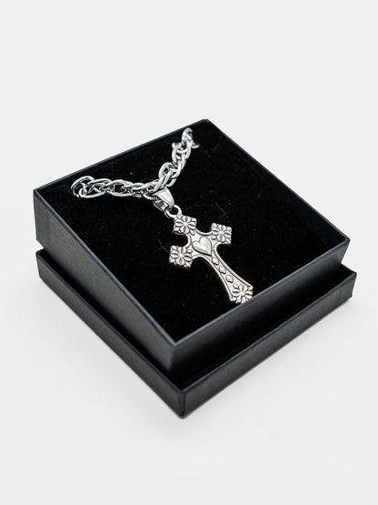 Naszyjnik z krzyżem Crucifix