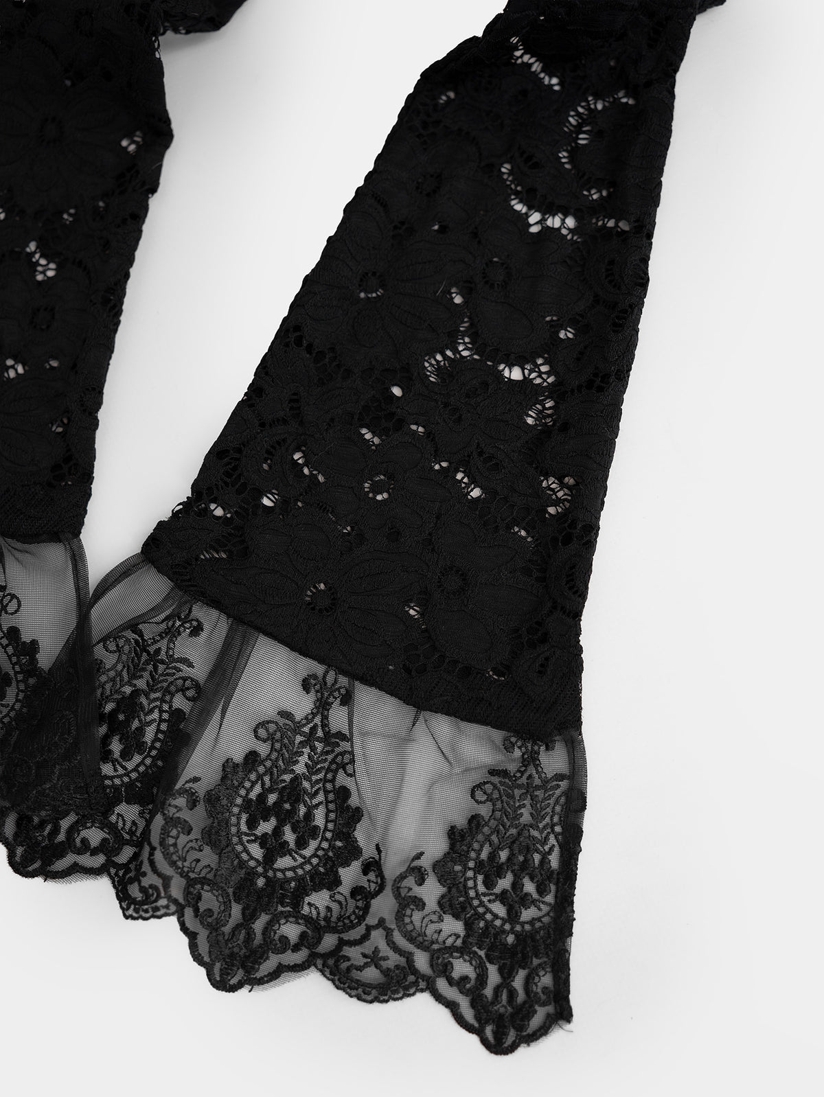 PREORDER Veilbound Lace Belt