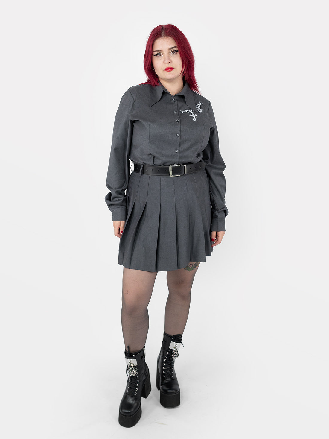 Szara tennis skirt ze szlufkami