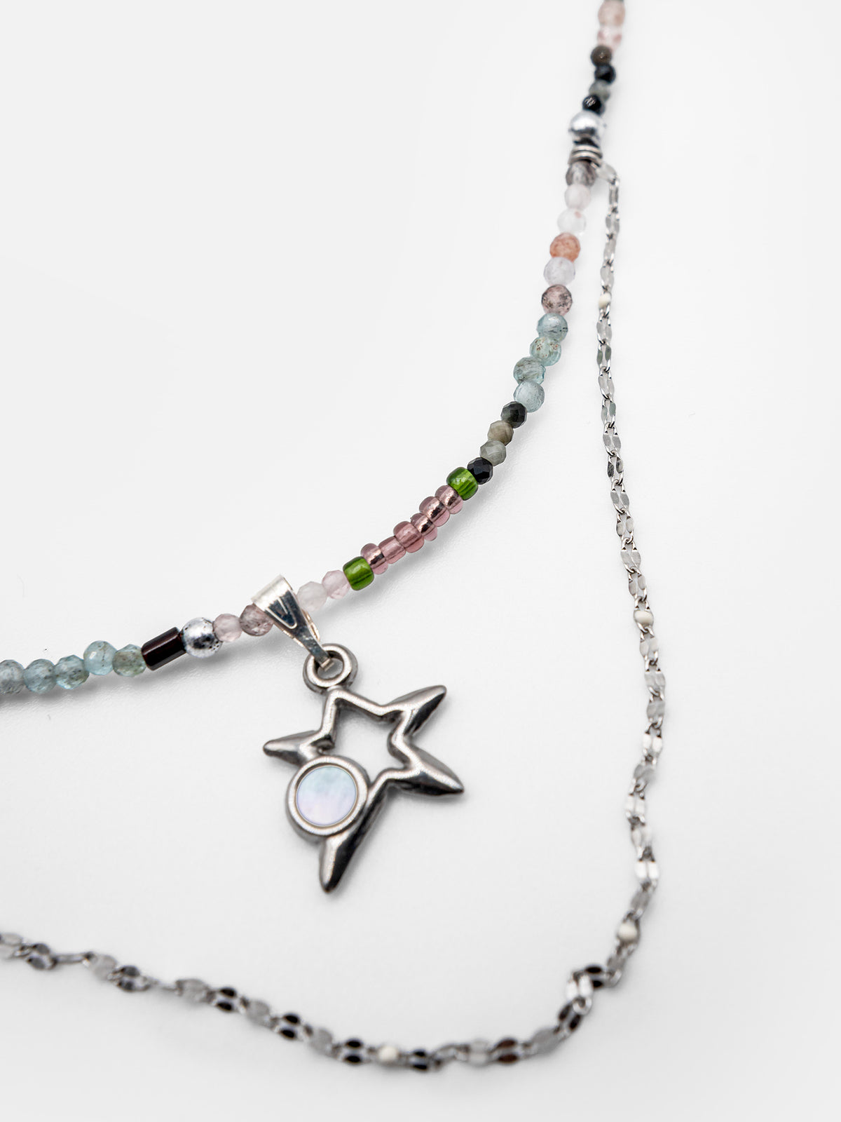 Choker z kamieni naturalnych z gwiazdką Stella