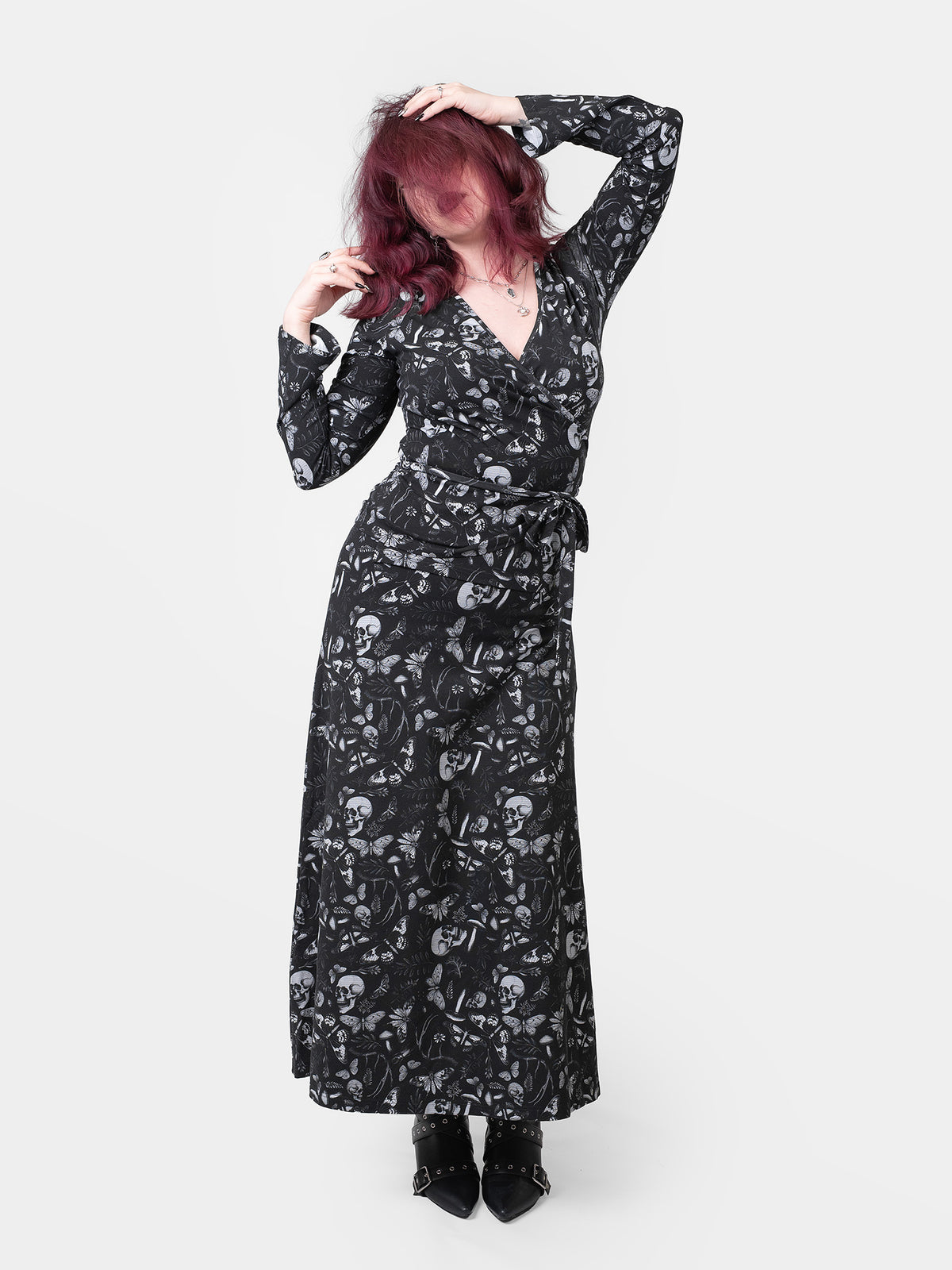 Bluzka wrap z rozszerzanymi rękawami Moonveil