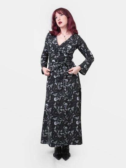 Bluzka wrap z rozszerzanymi rękawami Moonveil