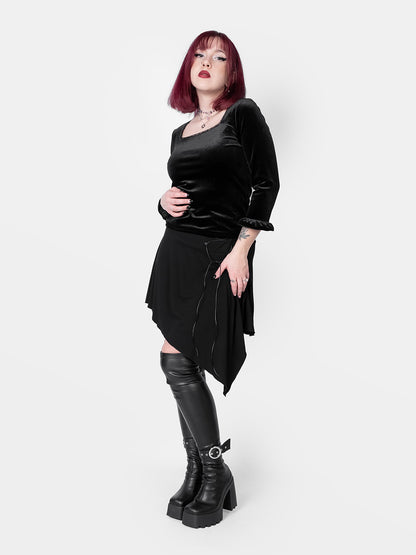Welurowa bluzka z koronką Morticia
