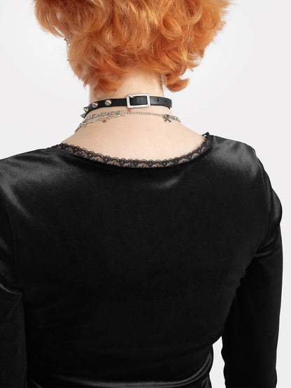 Welurowa bluzka z koronką Morticia