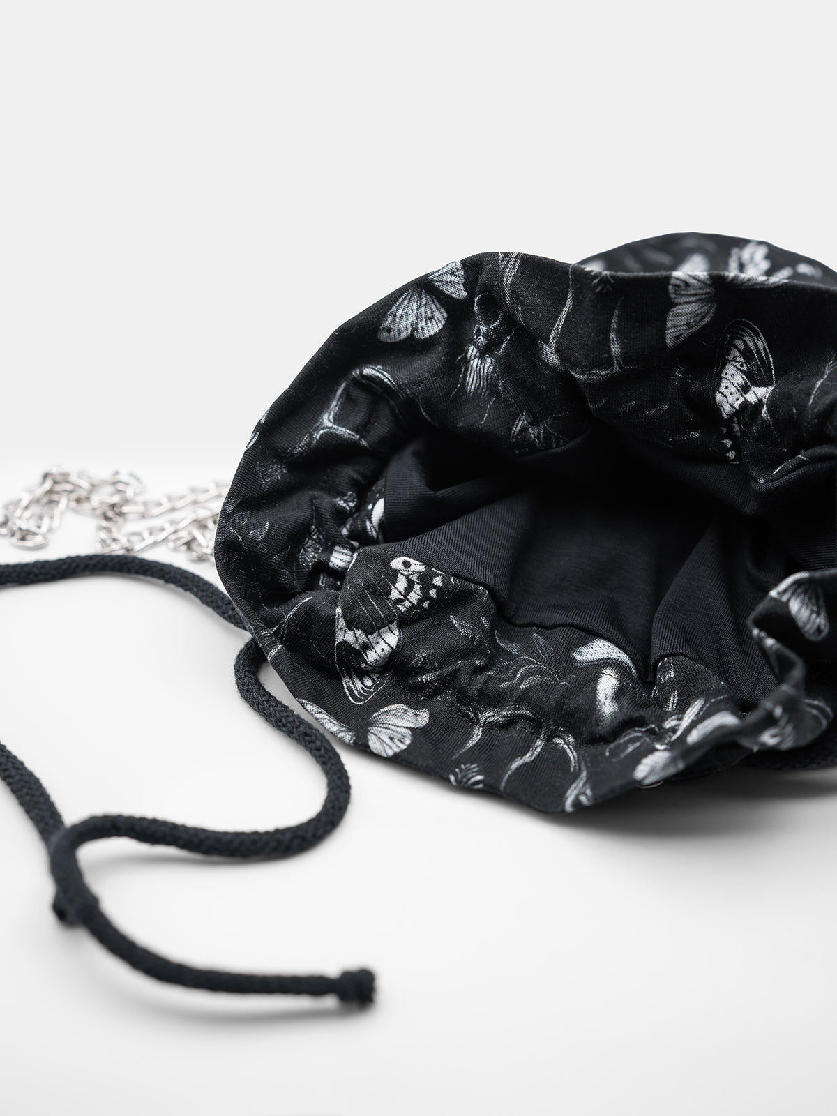 Sakiewka Moonveil